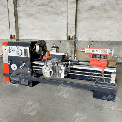 Pusing dan Pengeboran Mesin Lathe Horizontal Universal Tugas Berat