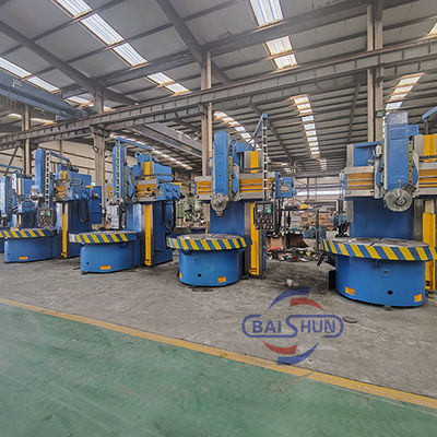 Mesin Bubut Turret Vertikal 1600mm Tipe Manual Medium Duty untuk Pengerjaan Flange dan Bearing