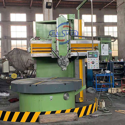 Mesin Bubut Turret Vertikal 1200mm VTL Tugas Berat Untuk Pembubutan Bantalan Flange