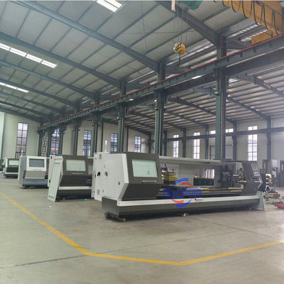 7.5kW Flat Bed CNC mesin bubut 500mm Swing 1500mm Workpiece